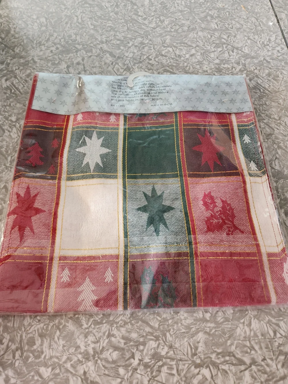 Holiday at Cotton Park Cottage Table Runner - Green Plaid